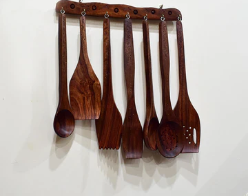 Handicraft Kitchen Essentials – Traditional Elegance Meets Everyday Functionality
